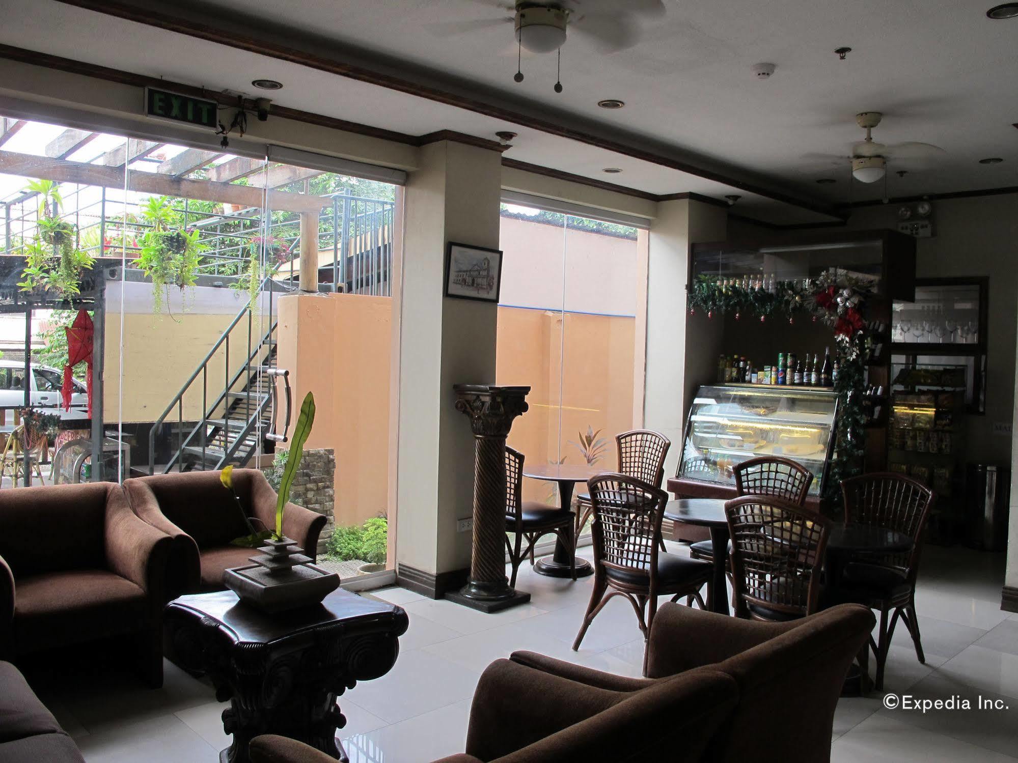 Reddoorz Plus New Era Budget Hotel Mabolo Former Reddoorz Near Landers Superstore Cebu City Esterno foto